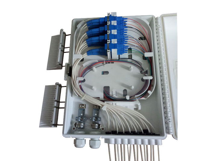 16 Core Fiber Optic Distribution Box FDB-016C2